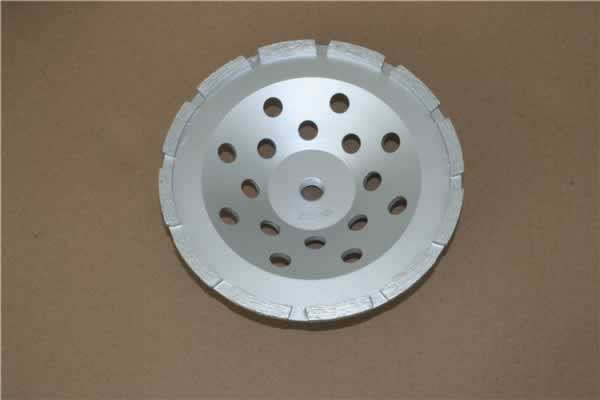 Roda única linha Cup